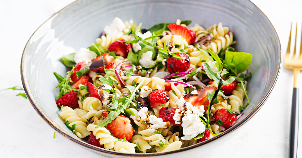 Strawberry Balsamic Pasta Salad (25 Minutes) Recipe