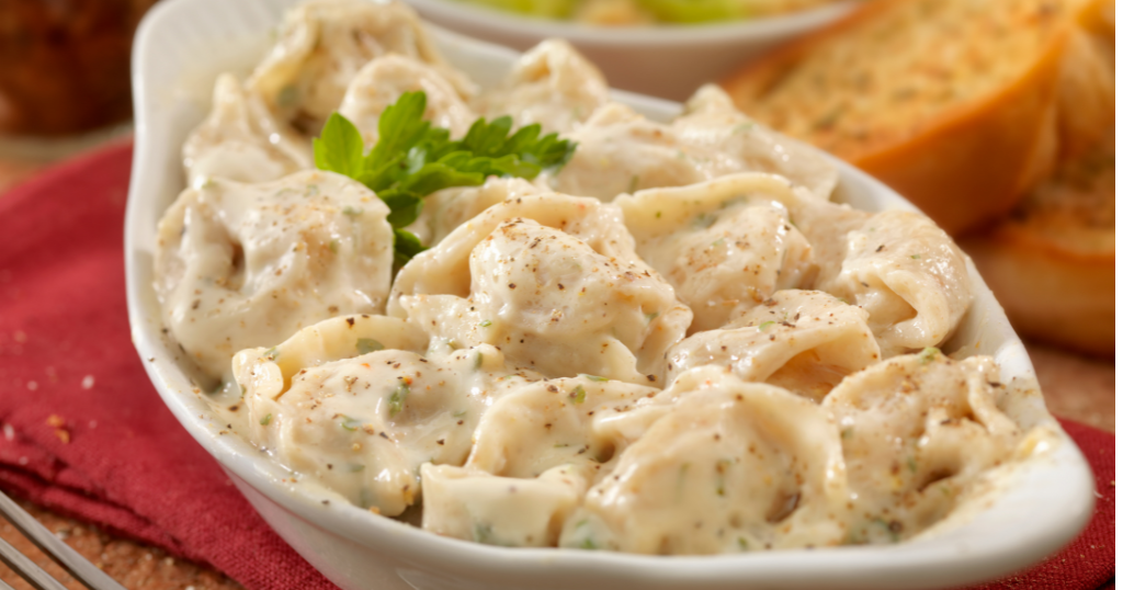 Creamy Tortellini Alfredo (25 Minutes) Recipe