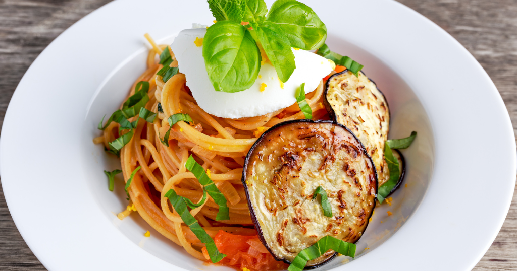 Pasta Ricotta with Tomato and Eggplant (30-35 Minutes) Recipe