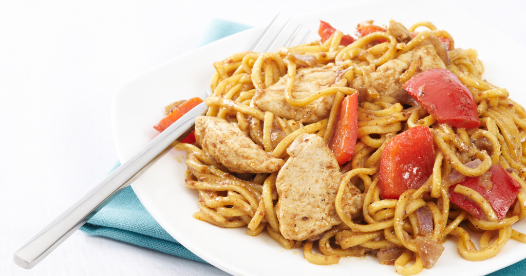 Chicken Satay Noodles with Red Peppers and Onions (45 Minutes) Recipe
